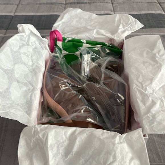 Boden “Lottie” High Heel Loafer in Dk Tan/Burgundy Leather size 7.5M - Picture 2 of 5